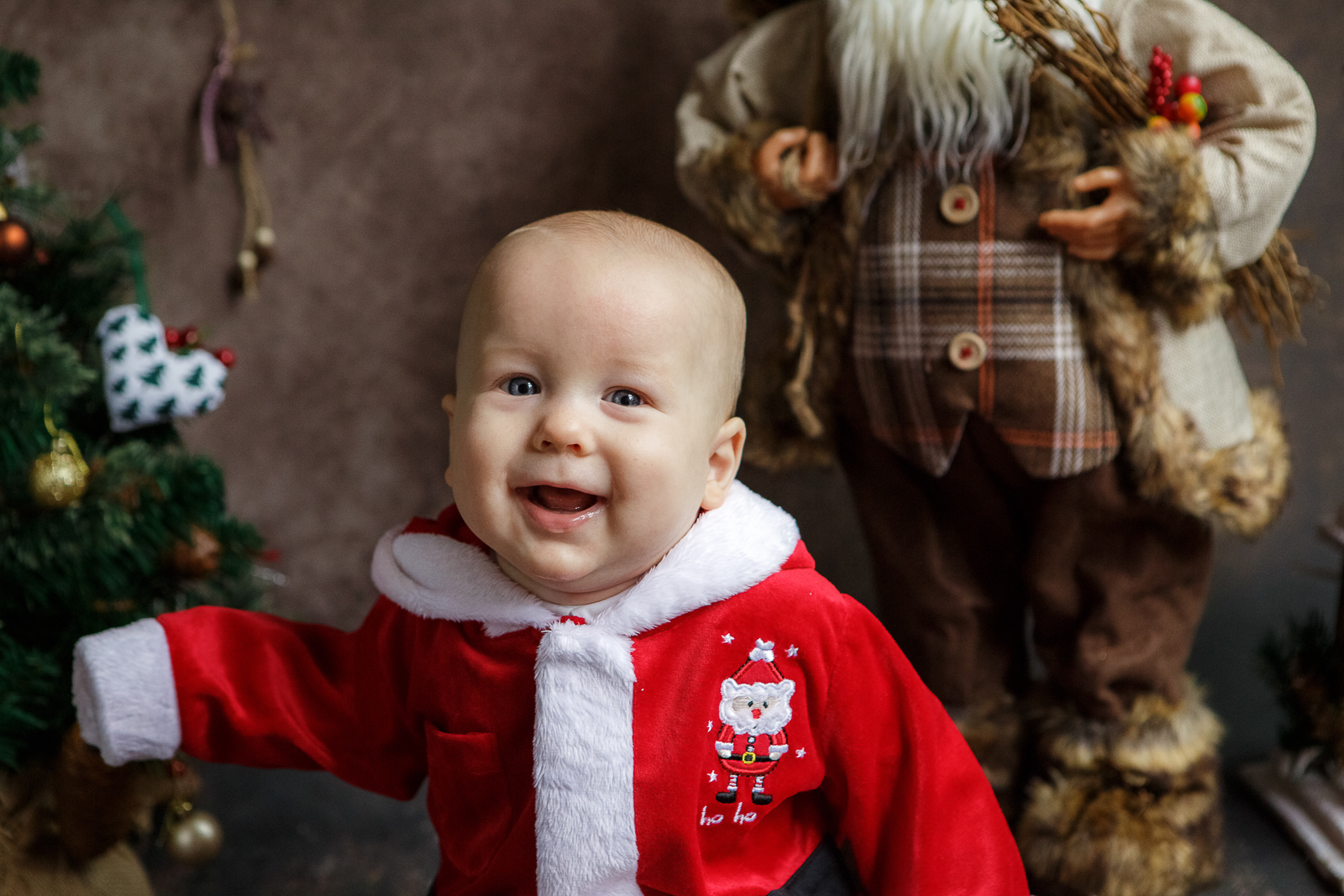 Baby-boy-rustic-christmas-photos-derby-A-Elen-Studio-Photography-002