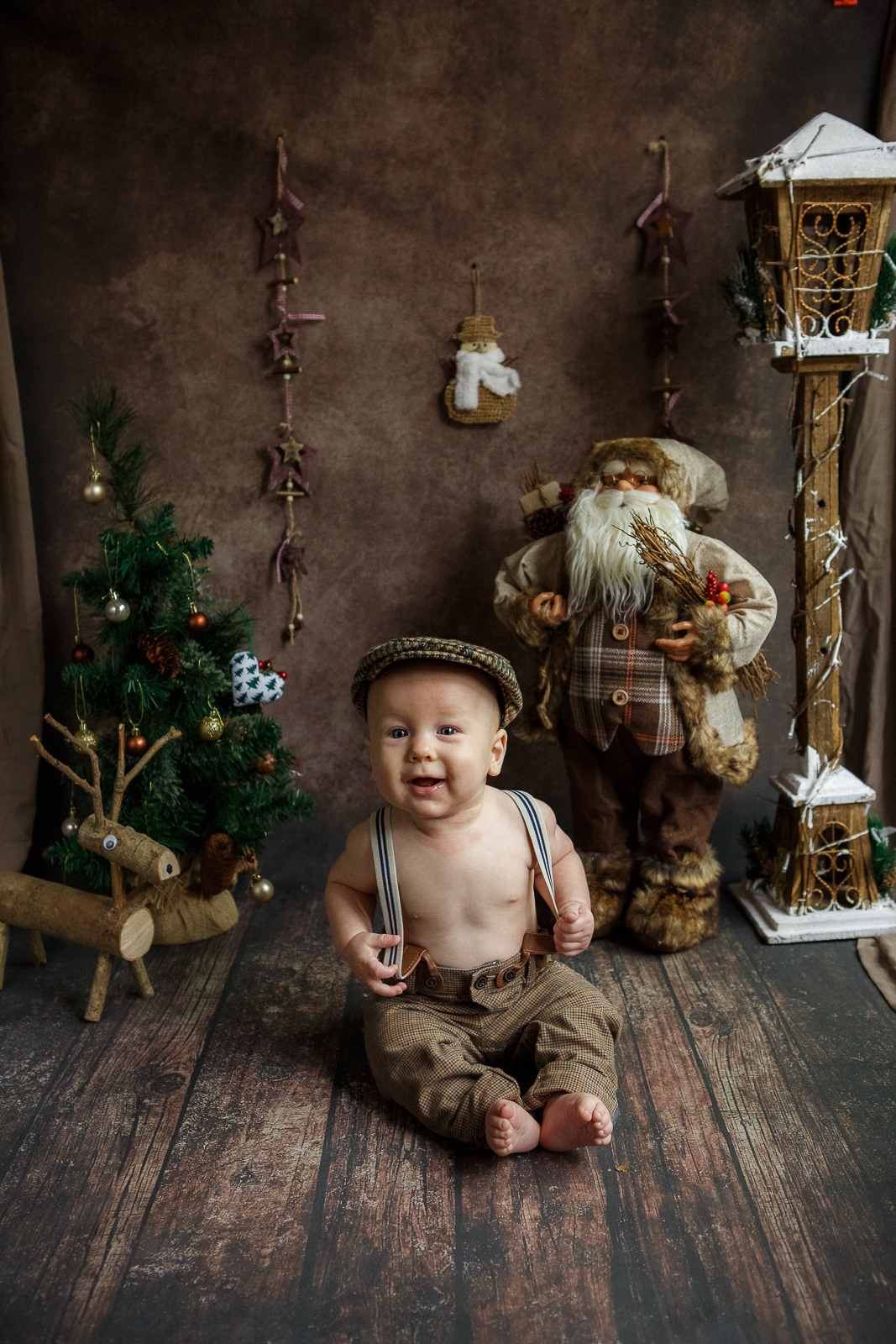 Baby-boy-rustic-christmas-photos-derby-A-Elen-Studio-Photography-007