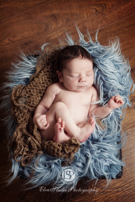 Newborn-photography-studio-Derby-AGN-Elen-Studio-Photography-28